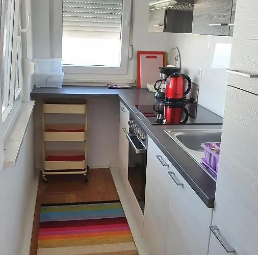 Sunny Deluxe With 2 Ac And Seaview * Pag Town