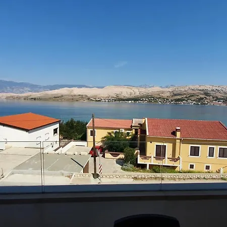 Daire Sunny Deluxe With 2 Ac And Seaview *