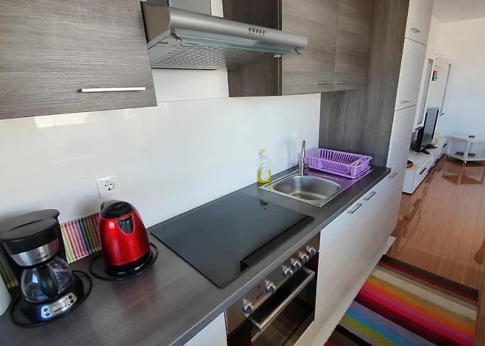 Sunny Deluxe With 2 Ac And Seaview