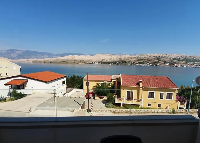 Daire Sunny Deluxe With 2 Ac And Seaview *