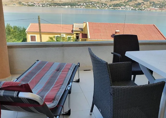 Daire Sunny Deluxe With 2 Ac And Seaview